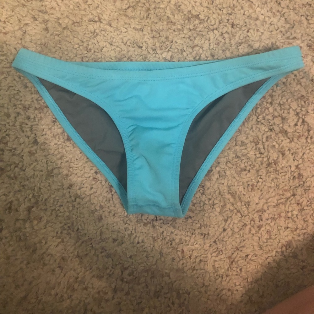 Jolyn bottom